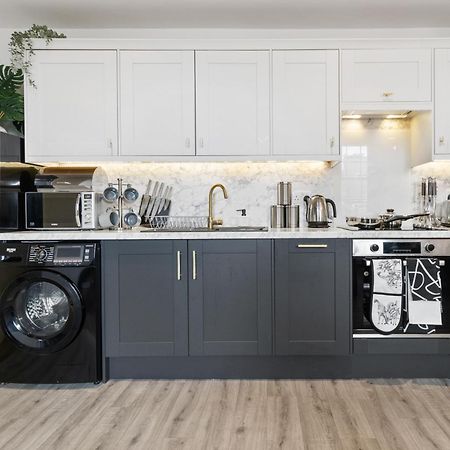 Whiskawaystays - Victoria House - Apartment 4 ウスター エクステリア 写真
